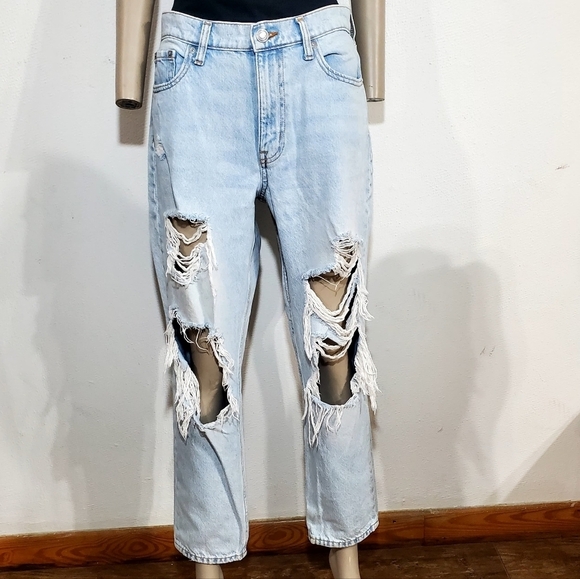 Denim - Aeropostale Light Blue Distressed Women's Jeans